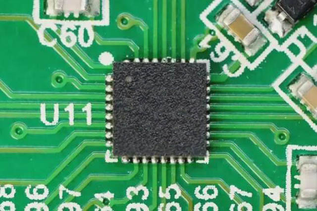 收購(gòu)【NXP】 Layerscape 處理器，雷達(dá)收發(fā)器，汽車 MCU，系統(tǒng)基礎(chǔ)芯片